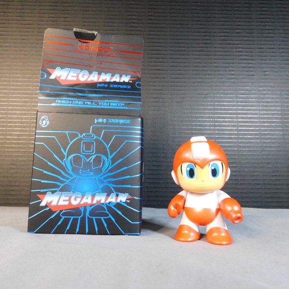 Megaman Kid Robot 1/20 scale model - Picture 1 of 4